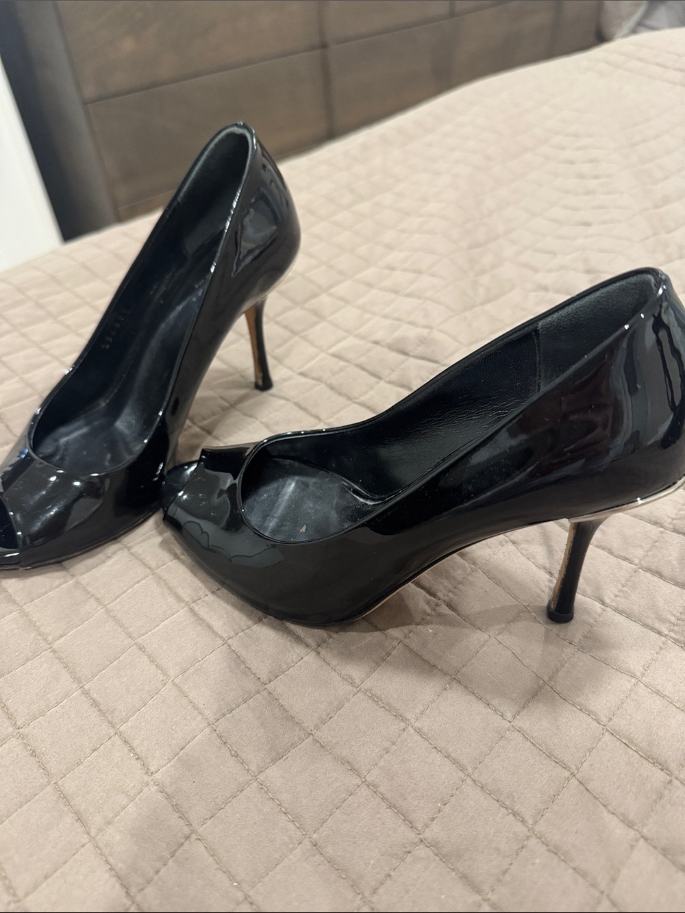 Classic GUCCI Black Patent Peep-Toe High Heels 3 1/2” heal. Size 4.5.